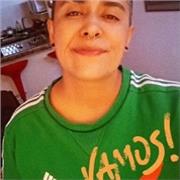Profesora de educación física y entrenadora de deportes natación basquetbol voleibol fútbol etc